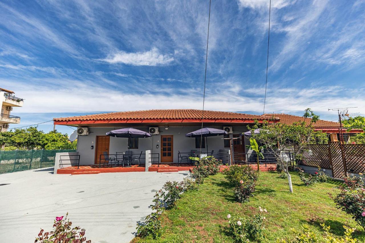 Rose Garden Apartments Mytikas  Luaran gambar