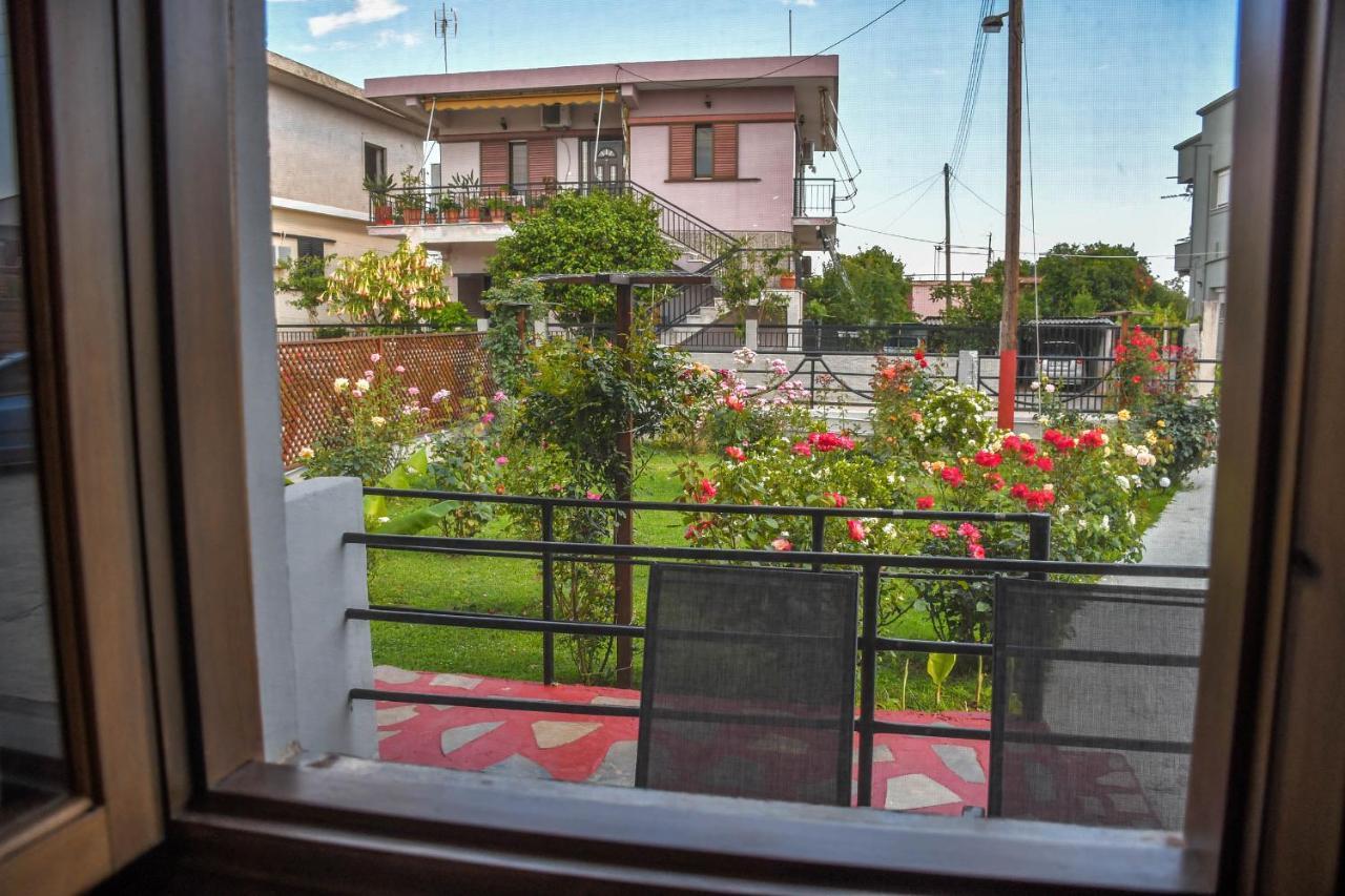 Rose Garden Apartments Mytikas  Luaran gambar