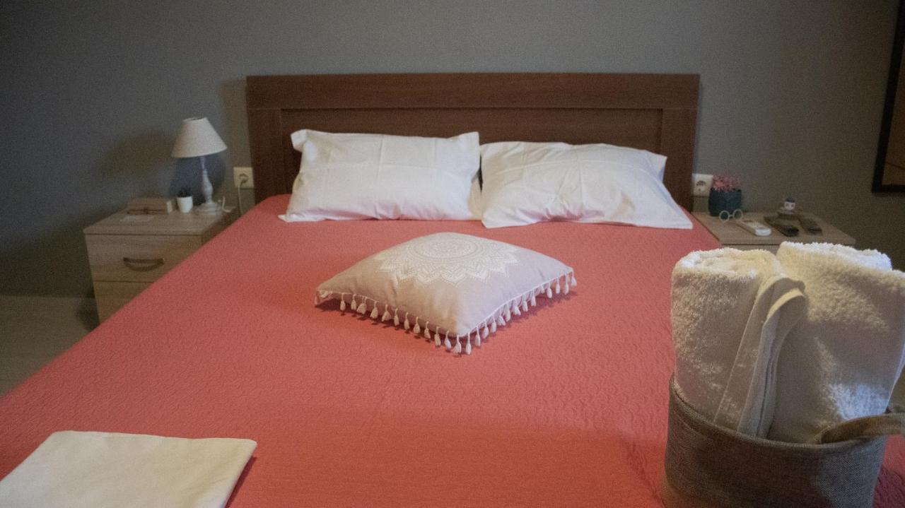 Rose Garden Apartments Mytikas  Luaran gambar