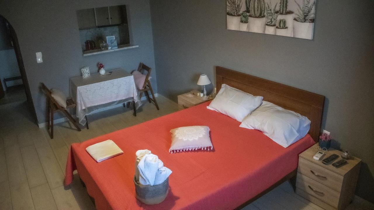 Rose Garden Apartments Mytikas  Luaran gambar