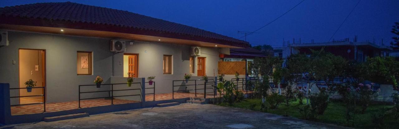Rose Garden Apartments Mytikas  Luaran gambar